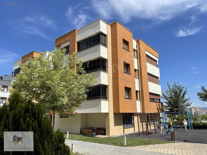 Pİ GAYRİMENKUL'den 4+1 SİTE İÇİ 205 m2 LÜKS DAİRE - ESKİŞEHİR TEPEBAŞI fotoğraf 35