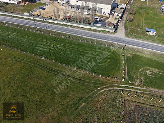 Beyciler'de Ana Yola Sıfır, 295m² Satılık Arsa - İSTANBUL SİLİVRİ fotoğraf 7