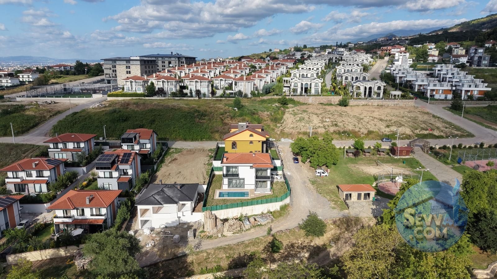 DAMLAR MAH. SATILIK 4+1 HAVUZLU LÜKS MÜSTAKİL VİLLA - Kocaeli Başiskele fotoğraf 6