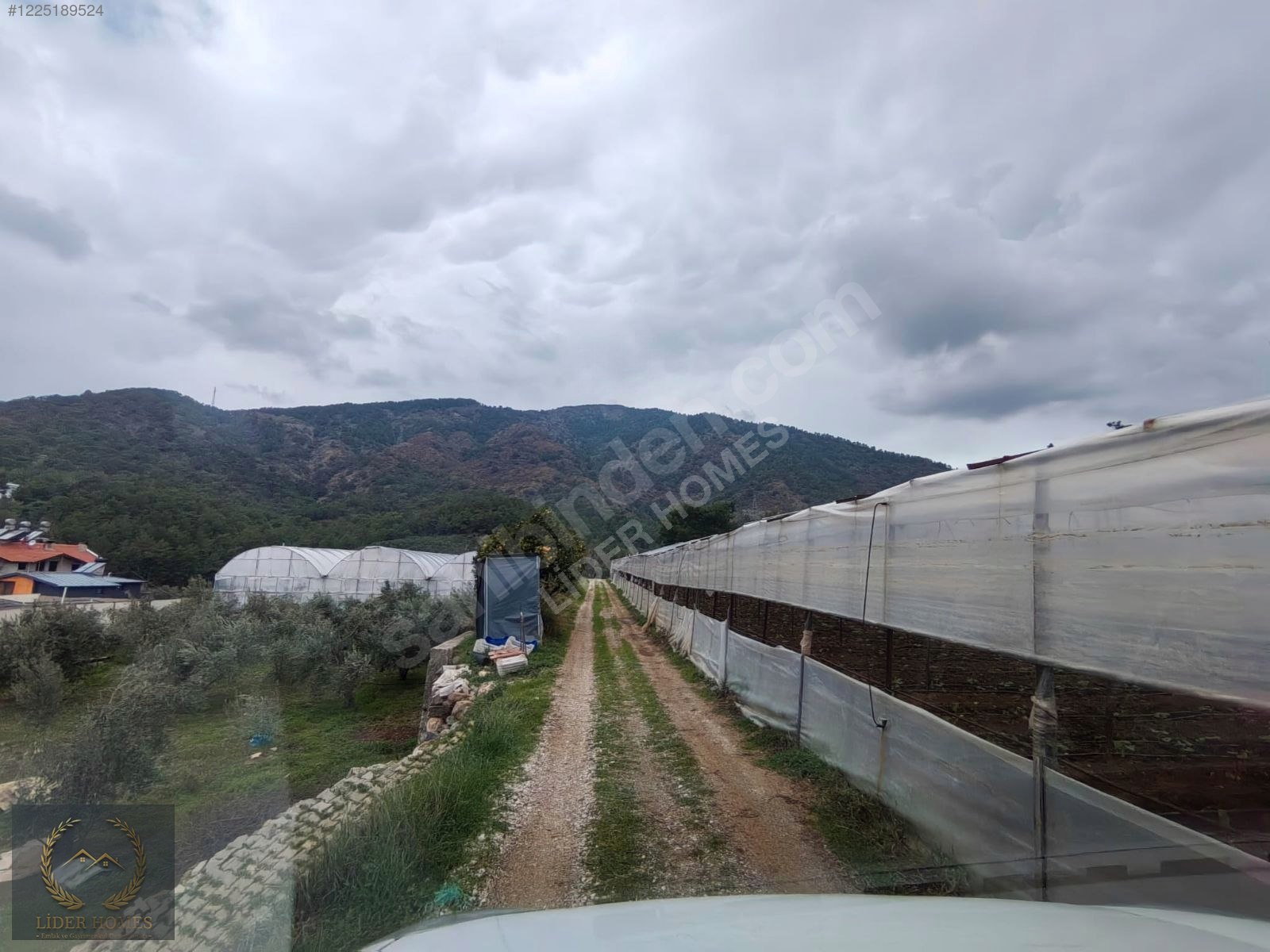 Eldirek Mahallesinde Villa Bölgesinde 1.036M2 Suyu Elektriği var - MUĞLA FETHİYE fotoğraf 3