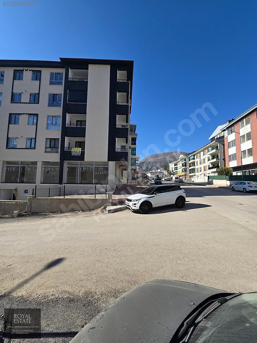ROYAL EMLAKTAN SIFIRFUL +FUL EŞYALI 1+1 ÇOK İYİ KONMDA DAİRE - AMASYA MERKEZ fotoğraf 34