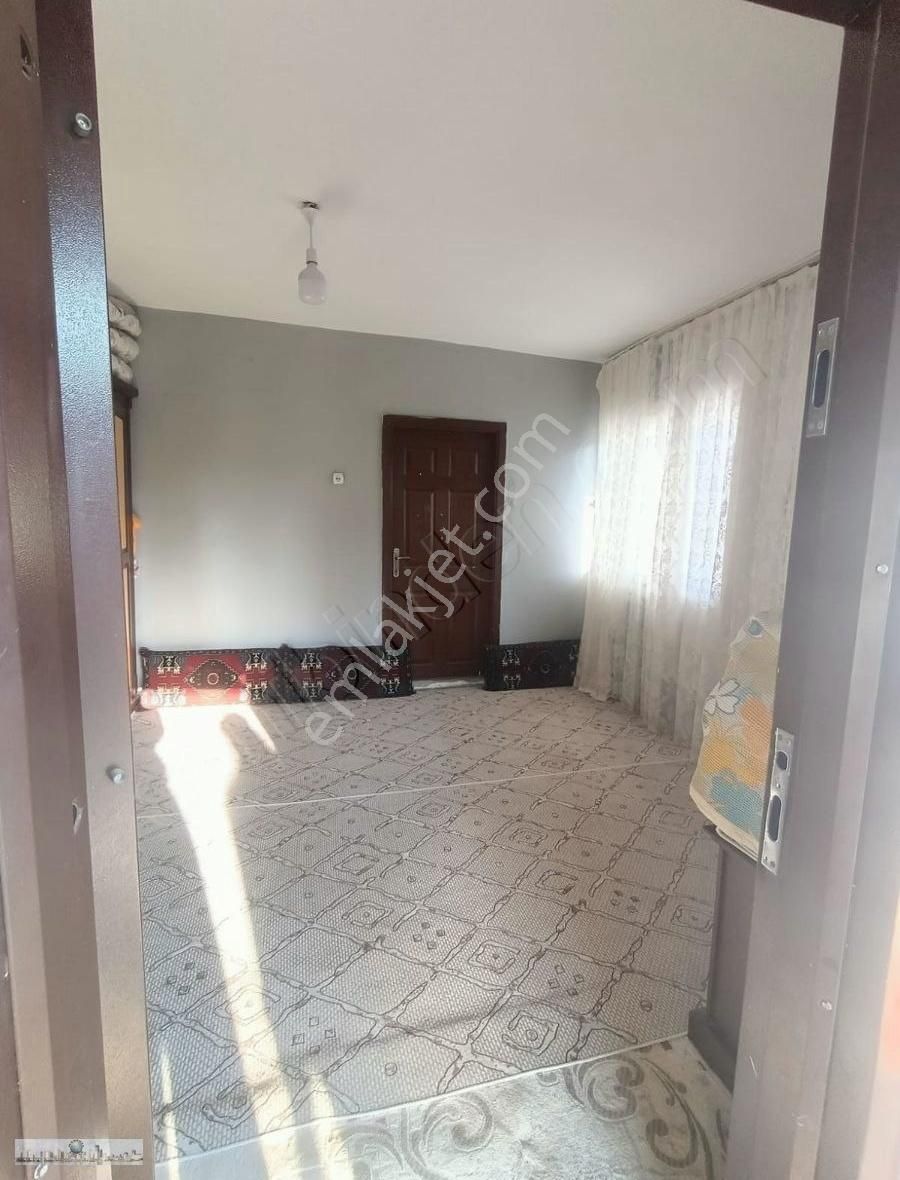 Madenli Emlak'tan Gündoğdu Da 2 Katlı Müstakil Bina - MERSİN AKDENİZ fotoğraf 6
