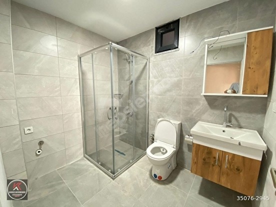 ALTINOVANIN KALBİNDE CADDE ÜZERİNDE 1+1,3+1GENİŞ DAİRE,OFİSLER - YALOVA ALTINOVA fotoğraf 23