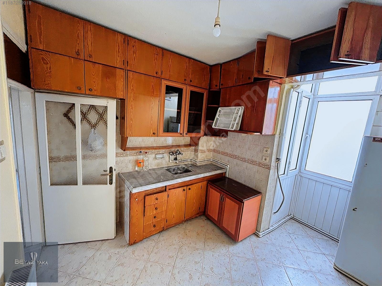 BEYAZYAKA'DAN GAZİOSMANPAŞA MAH. 3+1 ARAKAT DAİRE SATILIK - İZMİR BERGAMA fotoğraf 7
