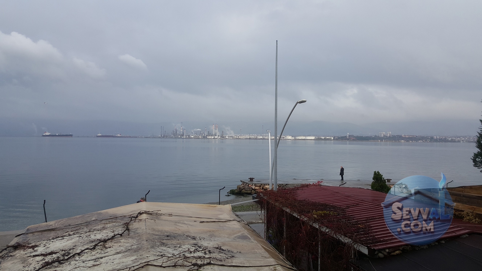 CAN EMLAK - SAHİLDE DENİZE SIFIR 3+1 - 90 M2 DAİRE - Kocaeli Gölcük fotoğraf 5