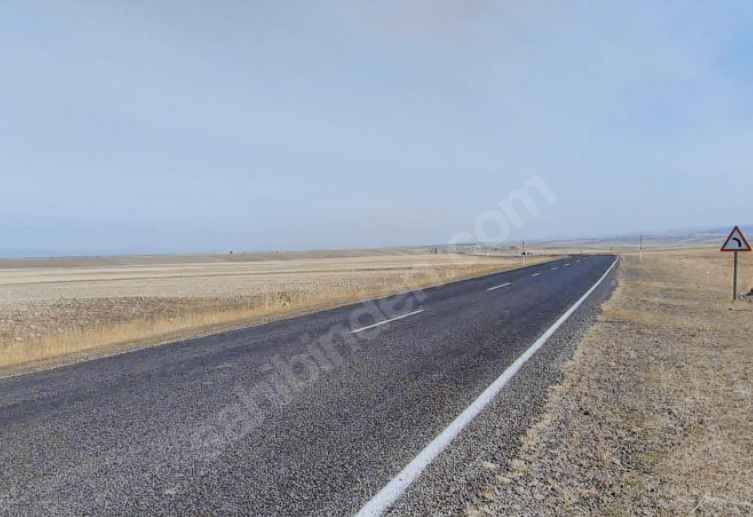 KARS SUSUZ İNCESU  KÖYÜNDE 12.850 M²  TARLAMIZ  SATILIKTIR - KARS SUSUZ fotoğraf 9