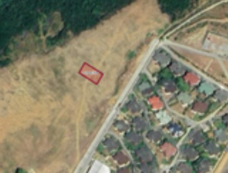 YALOVA ARMUTLU KARŞIYAKA'DA 371 M²  ARSA SATILIKTIR