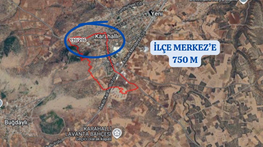 UŞAK KARAHALLI DERE KÖYÜ 542 M² KARGİR 2 KATLI EV VE ARSASI SATILIKTIR - UŞAK KARAHALLI fotoğraf 4