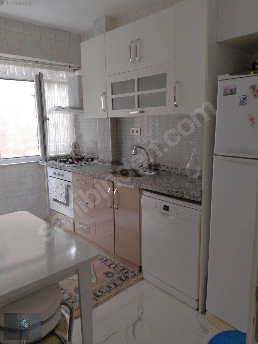 SULTANMURAT MAH. 2+1 80M². 3.KAT MASRAFSIZ MERKEZİ KONUM - İSTANBUL KÜÇÜKÇEKMECE fotoğraf 11