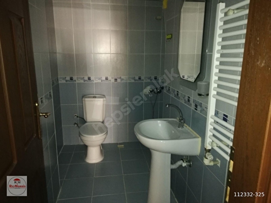 Keçiören Aktepe'de Y.Giriş Yapılı Balkonlu Kombili Geniş Salon ve Mutfak 120 M2  - ANKARA KEÇİÖREN fotoğraf 12