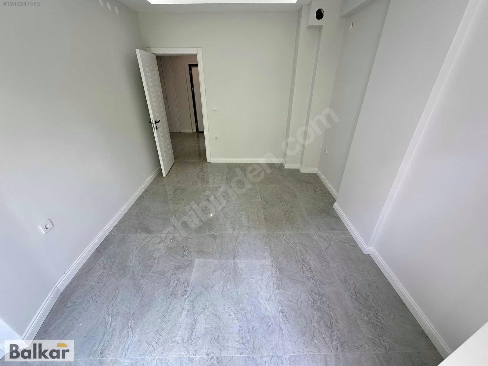 KOZAĞAÇ MEYDAN YAKINI SIFIR 2+1 ARA KAT SATILIK DAİRE - İZMİR BUCA fotoğraf 2