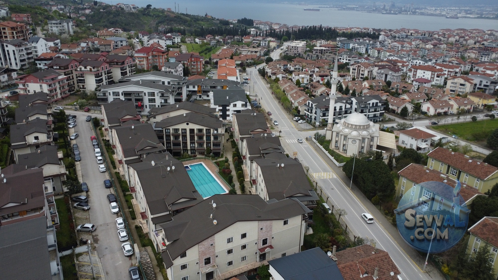 HAVUZLU SİTEDE ÇATI DUBLEKS 3+1 SATILIK DAİRE - Kocaeli Gölcük fotoğraf 19