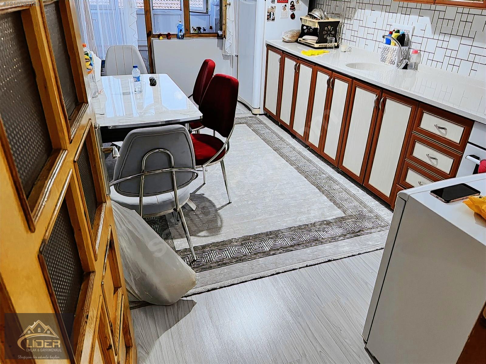 LİDER EMLAK PAZAR PAZARI CİVARI 3+1 İÇİ FUL YAPILI DAİRE - ÇANKIRI MERKEZ fotoğraf 6