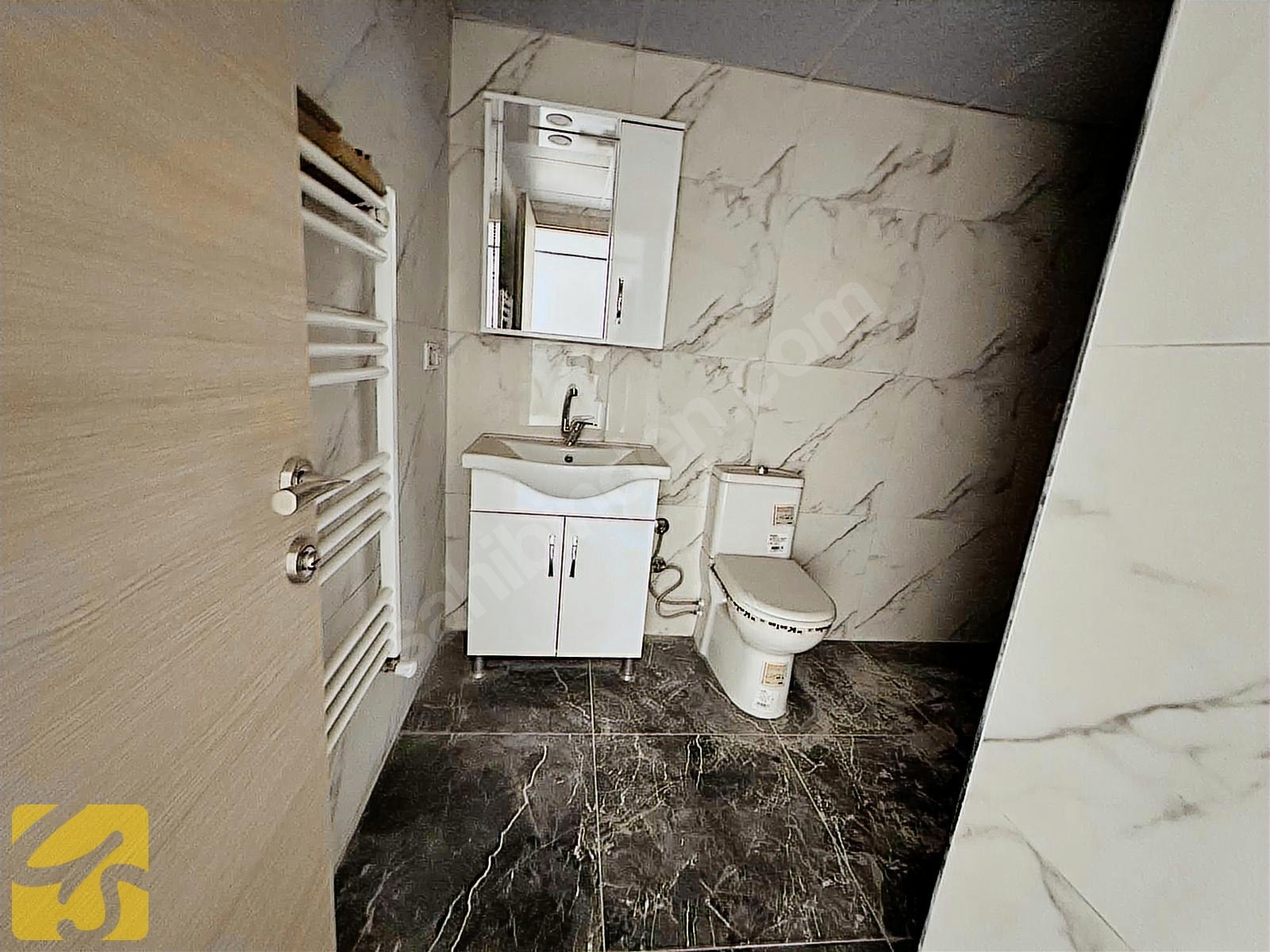 KÜLTÜR MAH.DE ARA KAT TABELA DEĞERİ YÜKSEK KİRALIK 2+1 DAİRE - BOLU MERKEZ fotoğraf 6