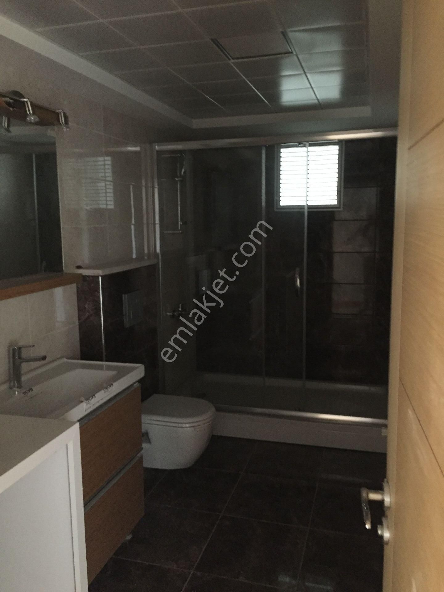 Yenigirne De 3+1- 160m2 Daire Satılık - Kiralık Daire Ler - Bina Lar - Arsa Lar - İZMİR BAYRAKLI fotoğraf 5