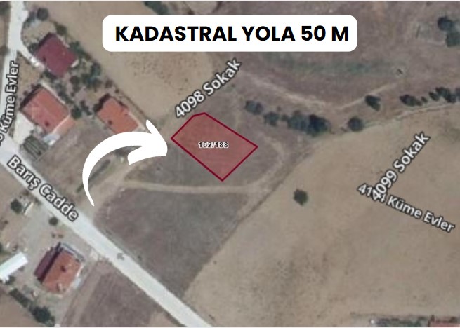 UŞAK EŞME CUMHURİYET KÖYÜNDE 460 M² ARSA SATILIKTIR - UŞAK EŞME fotoğraf 3