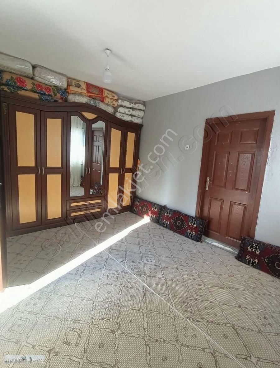 Madenli Emlak'tan Gündoğdu Da 2 Katlı Müstakil Bina - MERSİN AKDENİZ fotoğraf 17