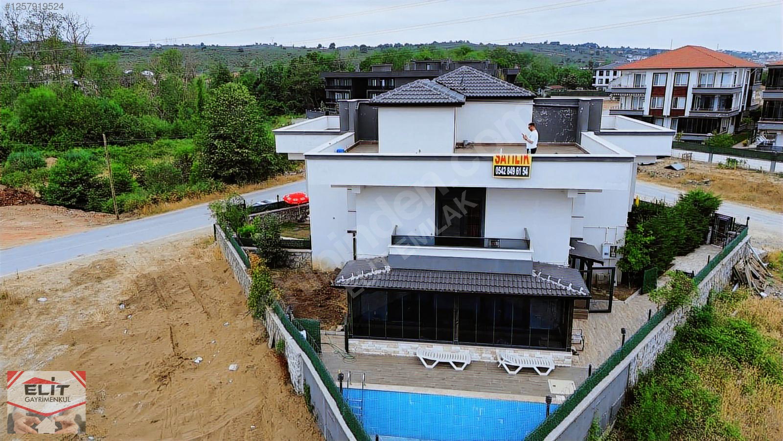 KARASU'DA FIRSAT SATILIK HAVUZLU BAHÇELİ TERASLI LÜKS VİLLA - SAKARYA KARASU fotoğraf 7