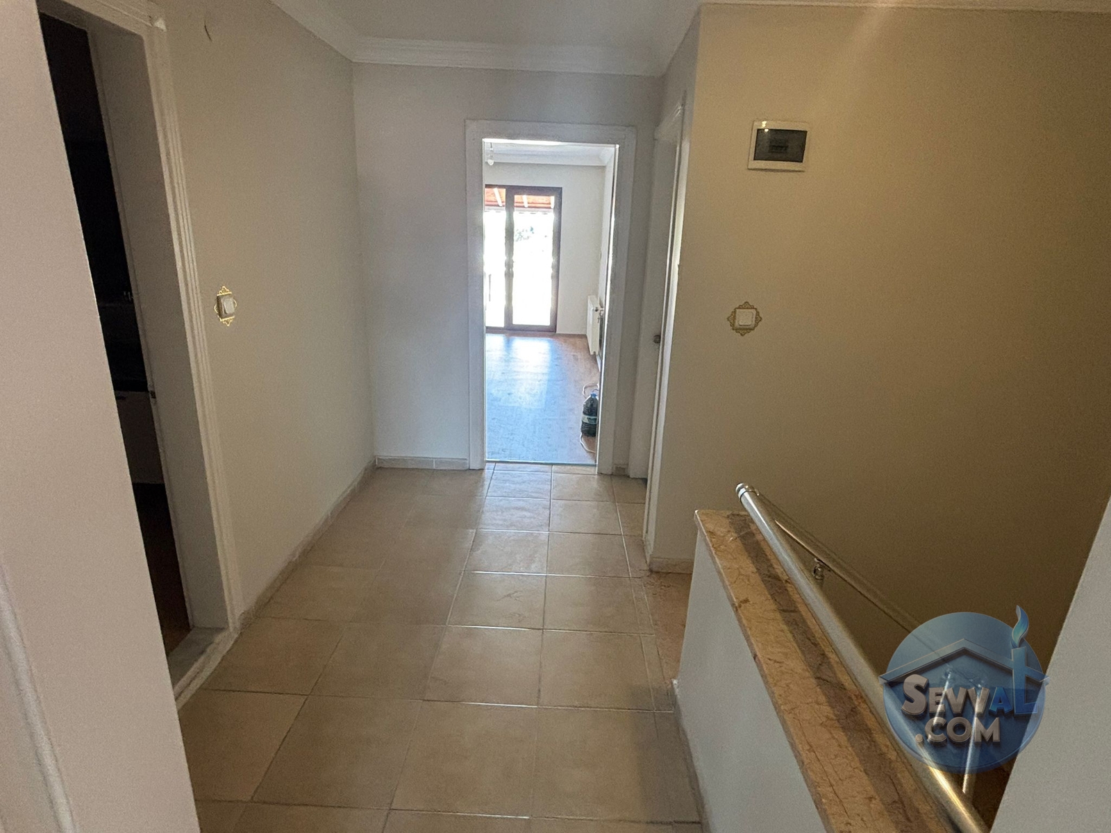 GÖLCÜK MERKEZ MANZARALI GENİŞ 3+1 TERASLI DAİRE 160 m2 - Kocaeli Gölcük fotoğraf 3