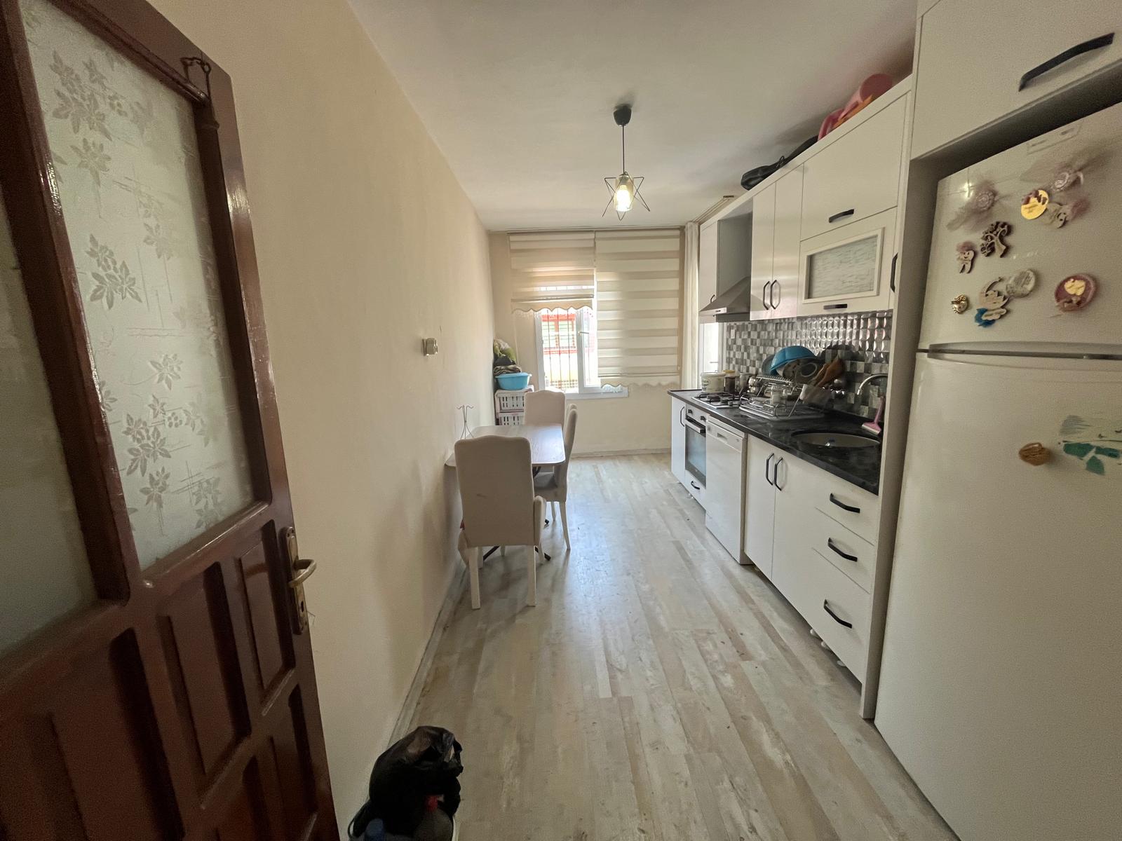 HÜRRİYET MAHALLESİNDE GENİŞ OTURUMLU 3 CEPHELİ 3+1 DAİRE - MERSİN YENİŞEHİR fotoğraf 12