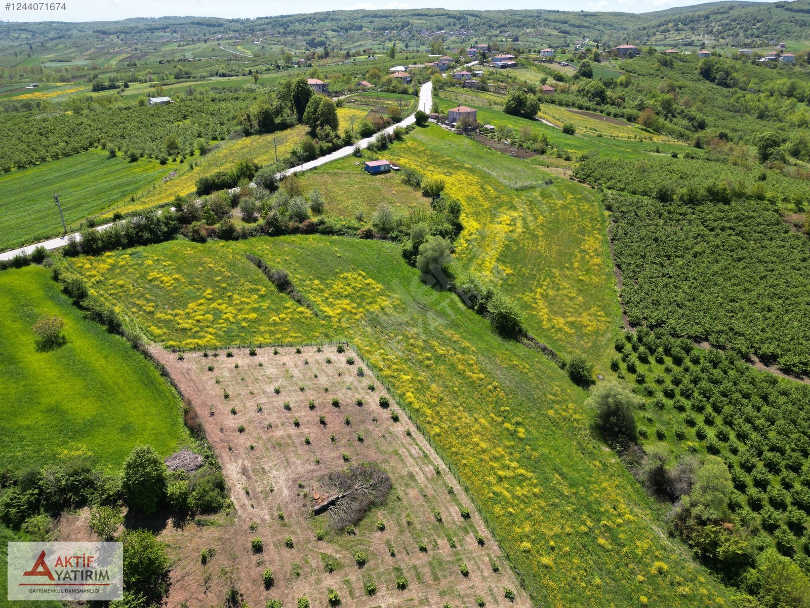 HEDİYELİ'DE GÖL MANZARALI 1748 M2 %5 İMARLI YERLEŞİME YAKIN - KOCAELİ KANDIRA fotoğraf 3