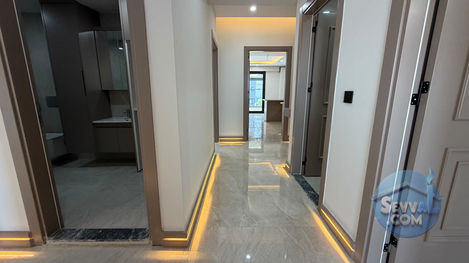 KARAHASANLI’DA LÜKS SİTE İÇERİSİNDE 3,5+1 / 190m2 BRÜT SATILIK DAİRE - DENİZLİ MERKEZEFENDİ fotoğraf 7