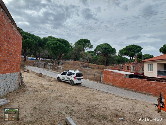 BERGAMA KOZAK GÖBELLER MAH DE 240 M2 ARSA MÜSTAKİL TAPU ÖNÜ PARSEL YOL - İZMİR BERGAMA fotoğraf 8