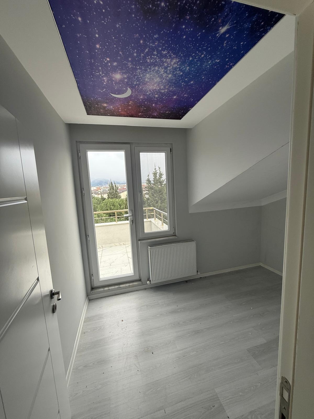 KOCAELİ KÖRFEZ,DE  GÜNEY ENGİN  CADDESİ ÜZERİNDE  SATILIK DUBLEKS 5+1  - KOCAELİ KÖRFEZ fotoğraf 5
