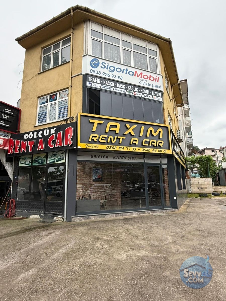 D-100 KARAYOLUNA CEPHE TABELA DEĞERİ YÜKSEK DÜKKAN OFİS - Kocaeli Gölcük fotoğraf 4