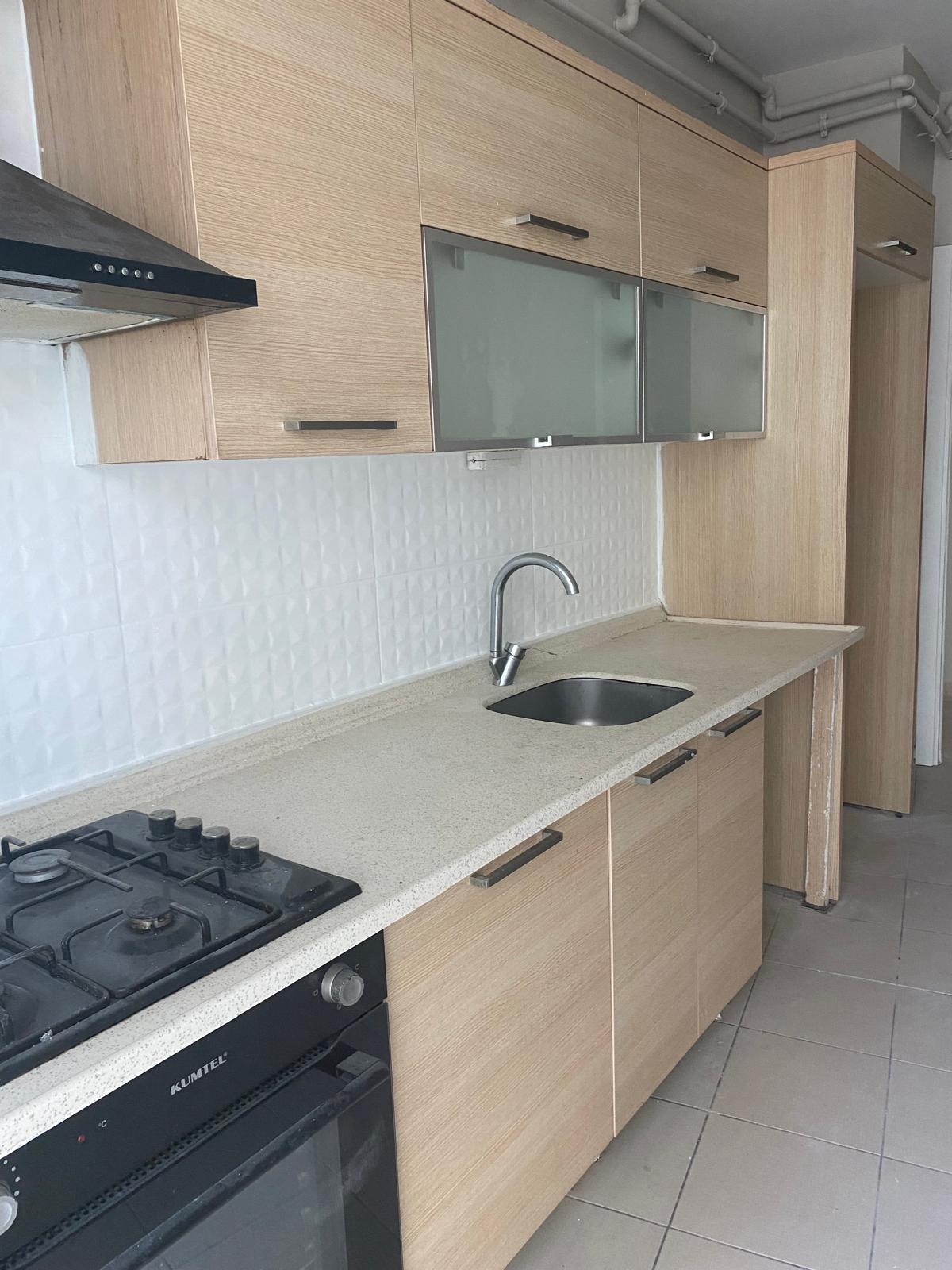 Metrobüs 10 dakika mesafe fi tower site satilik daire 2+1  - İSTANBUL ESENYURT fotoğraf 8