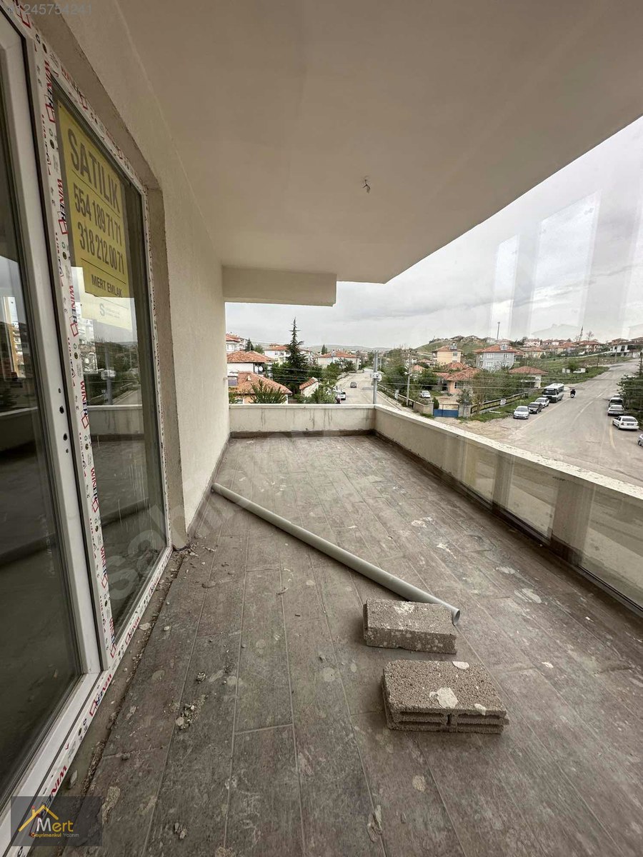 MERTTEN CADDE ÜSTÜNDE ARAKAT 4+1 165M2 SATILIK DAİRE - KIRIKKALE MERKEZ fotoğraf 8