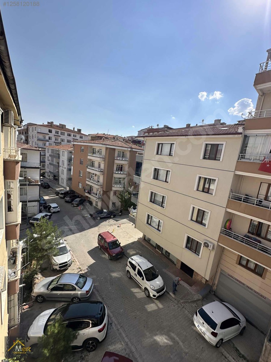 TAMAMINA YAKIN KREDİLİ ŞEHİR MERKEZİNDE SATILIK 3+1 YAPILI DAİRE - KIRIKKALE MERKEZ fotoğraf 6