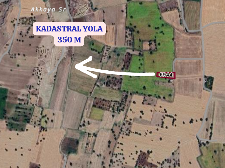 NEVŞEHİR MERKEZ KAYMAKLI  KÖYÜNDE 1.732  M² TARLA  SATILIKTIR - NEVŞEHİR MERKEZ fotoğraf 4