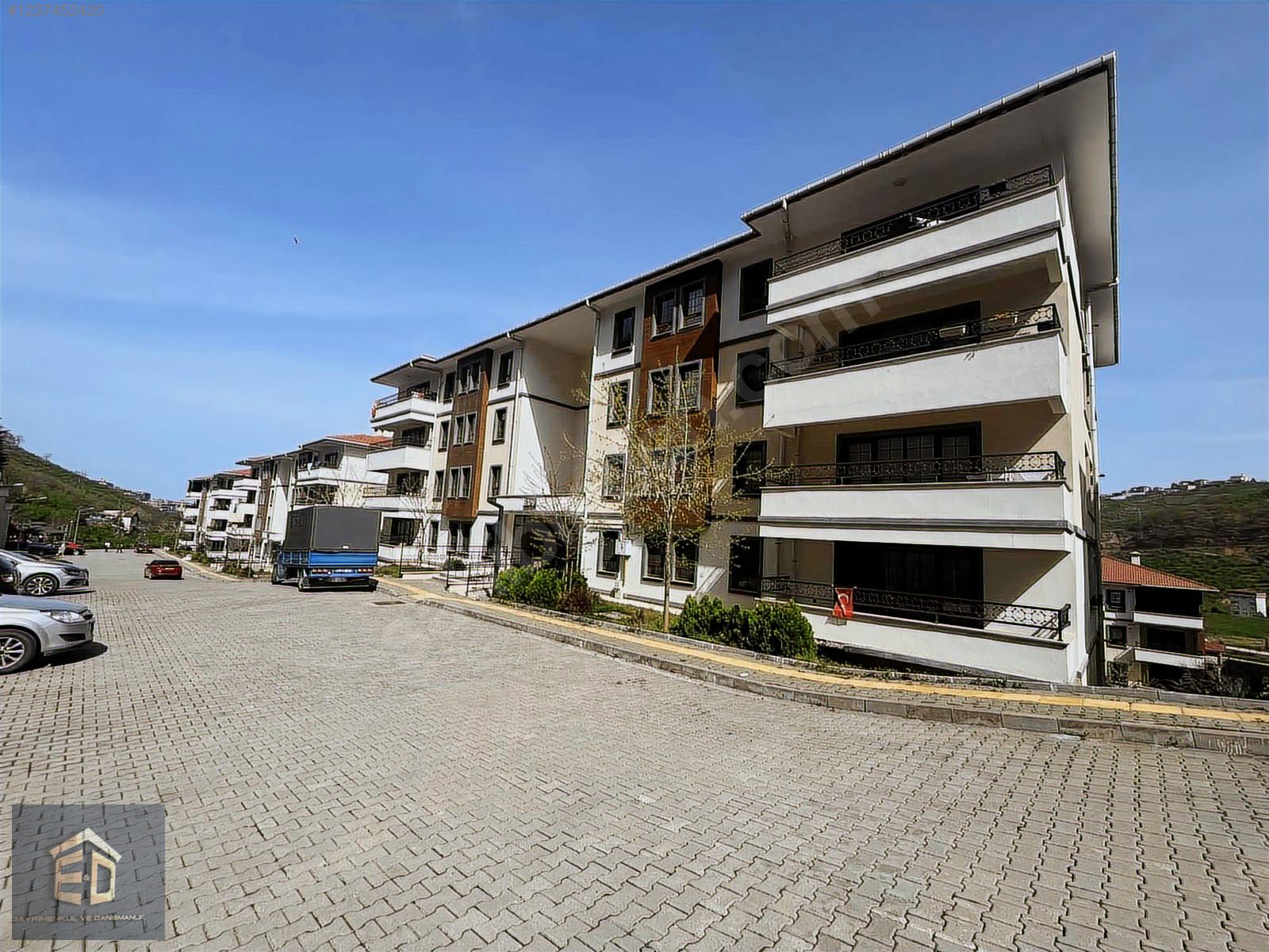 3.ETAP TOKİDE SATILIK 3+1 DOĞALGAZLI DAİRE - TRABZON ARAKLI fotoğraf 5