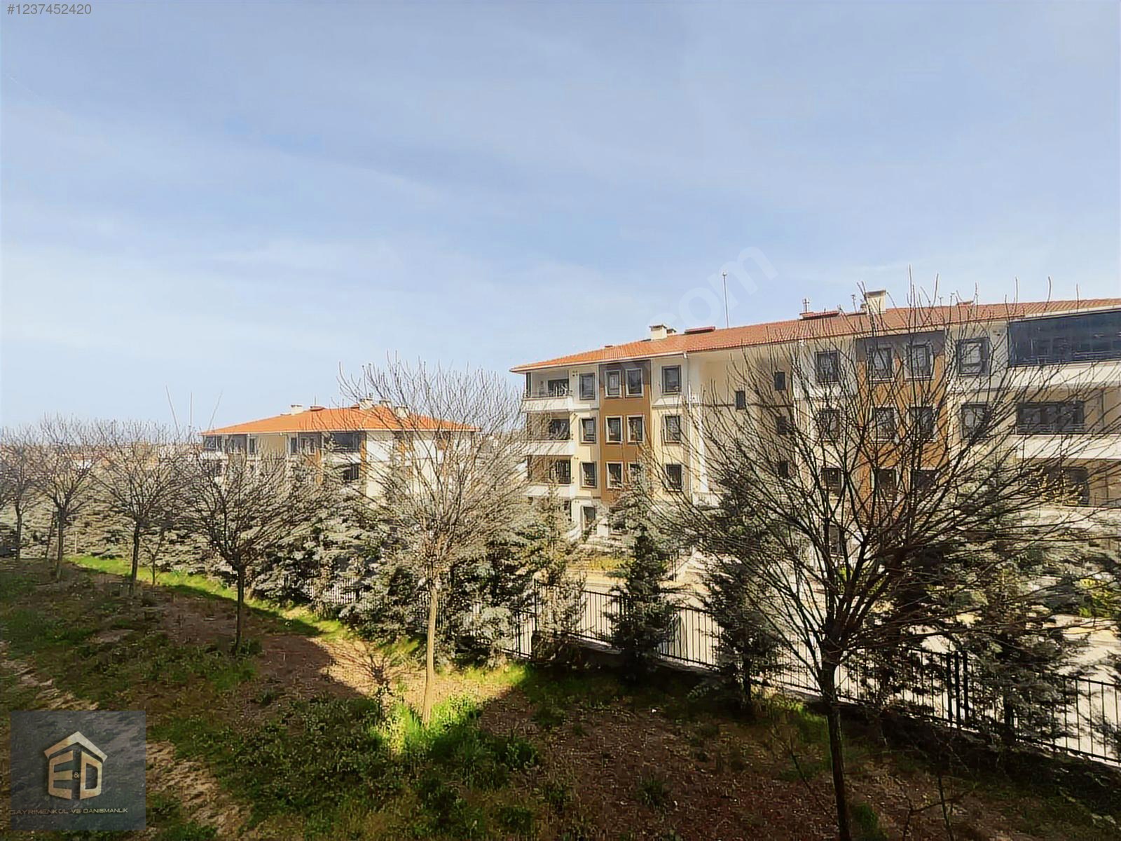 3.ETAP TOKİDE SATILIK 3+1 DOĞALGAZLI DAİRE - TRABZON ARAKLI fotoğraf 3
