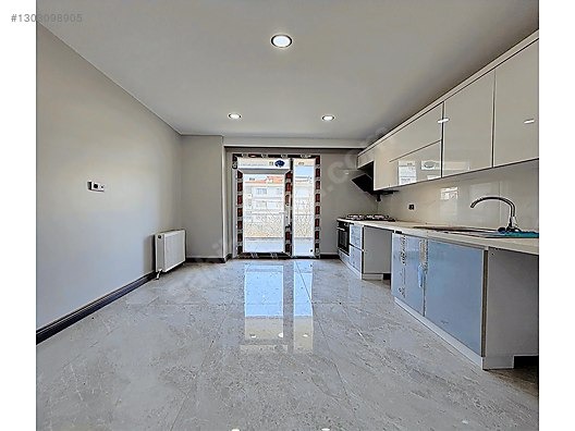 BEYLİKDÜZÜ KAVAKLI MAH 'DE SATILIK 3+1 135m2 OTURUMA HAZIR DAİRE - İSTANBUL BEYLİKDÜZÜ fotoğraf 24