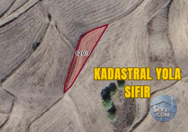 ÇORUM SUNGURLU ÇİNGİLLER KÖYÜNDE 1.201 M² TARLAMIZ SATILIKTIR. - Çorum Sungurlu fotoğraf 3