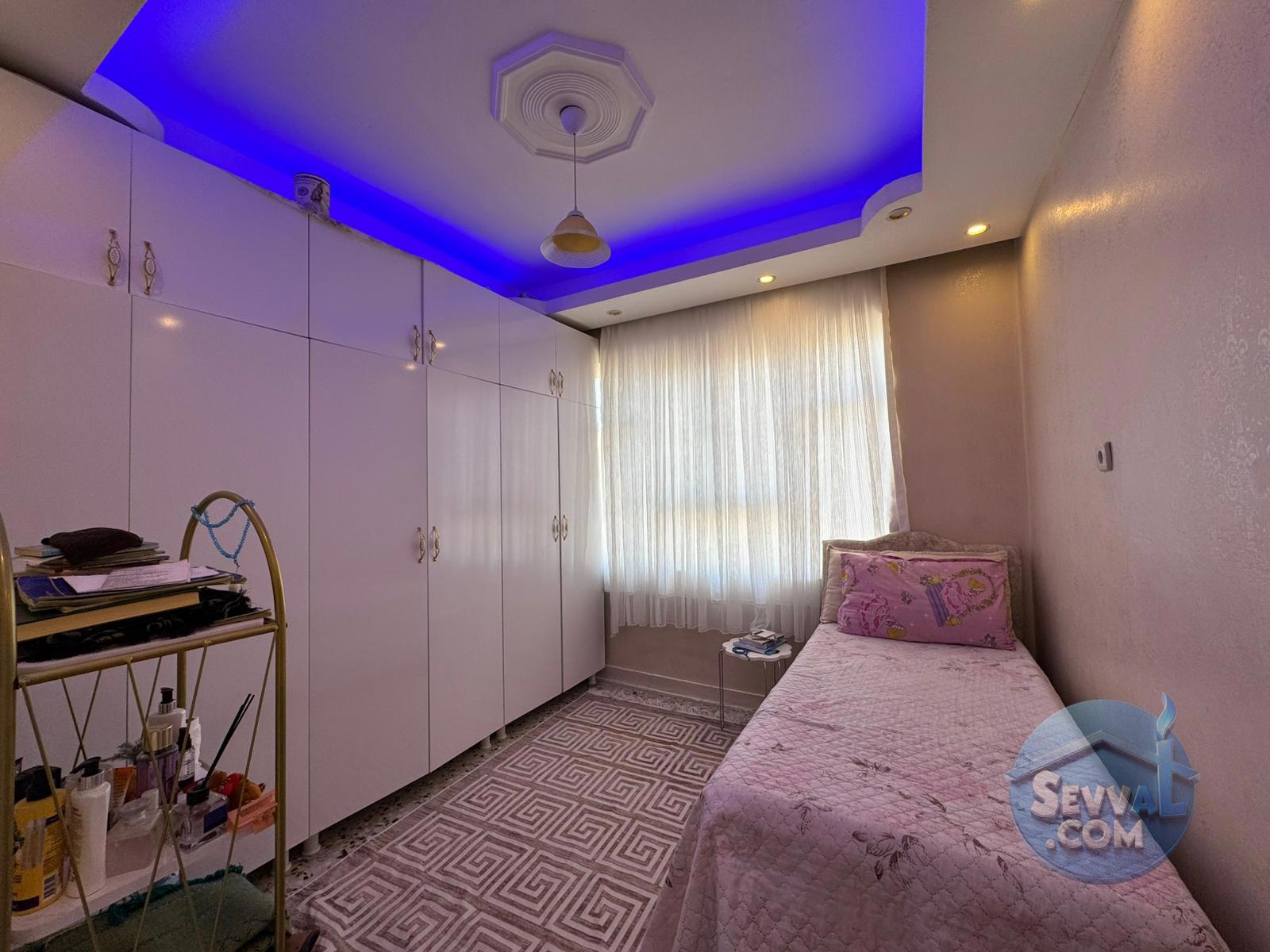 İPEKYOLU ÜSTÜNDE ANACADDE DE HARİKA SATILIK YATIRIMLIK  DAİRE - ŞANLIURFA HALİLİYE fotoğraf 15