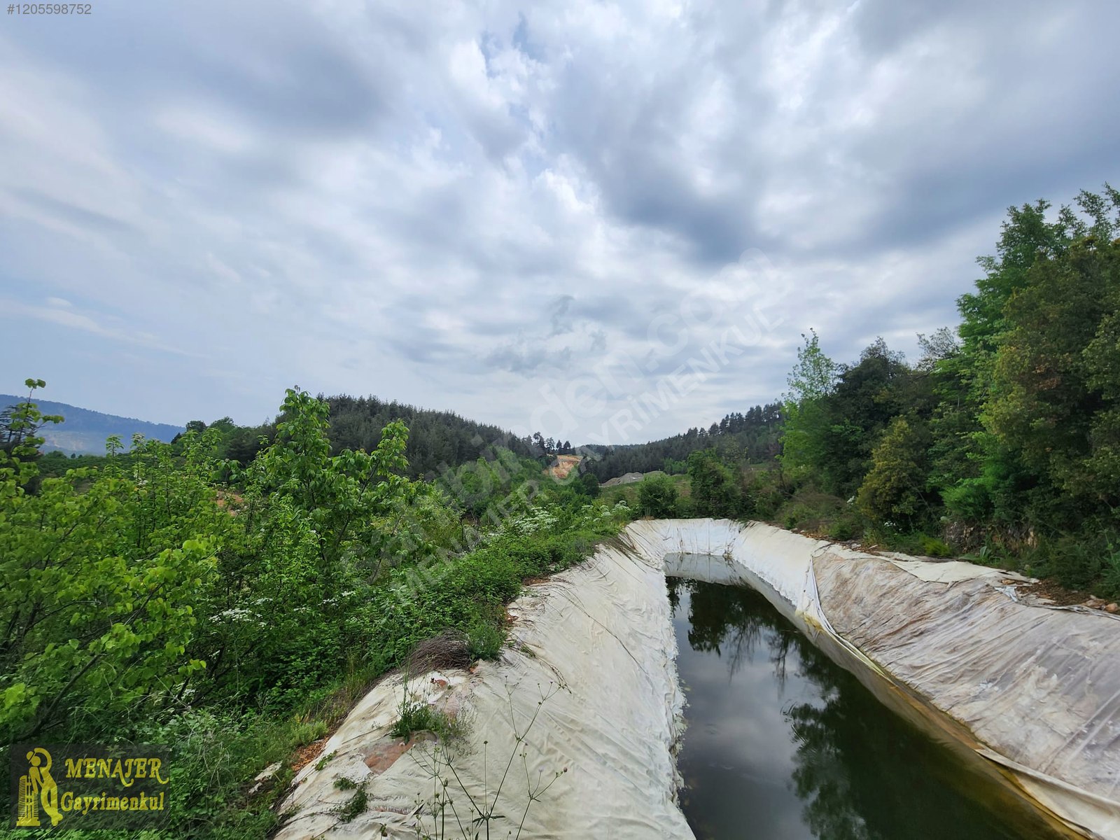 EVCİLİ KÖYÜ 10500 M2 EV VE CEVİZ BAHÇESİ - MERSİN TOROSLAR fotoğraf 12