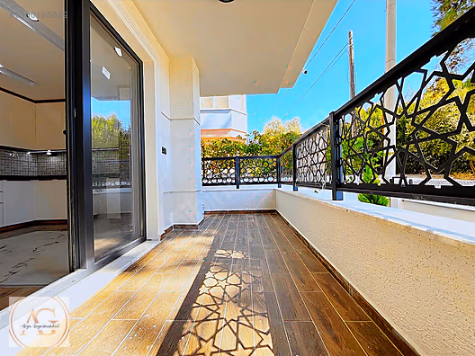 Altınoluk'ta Satılık 3+1 Bahçe Dubleks Daire (Denize Yakın) - BALIKESİR EDREMİT fotoğraf 2