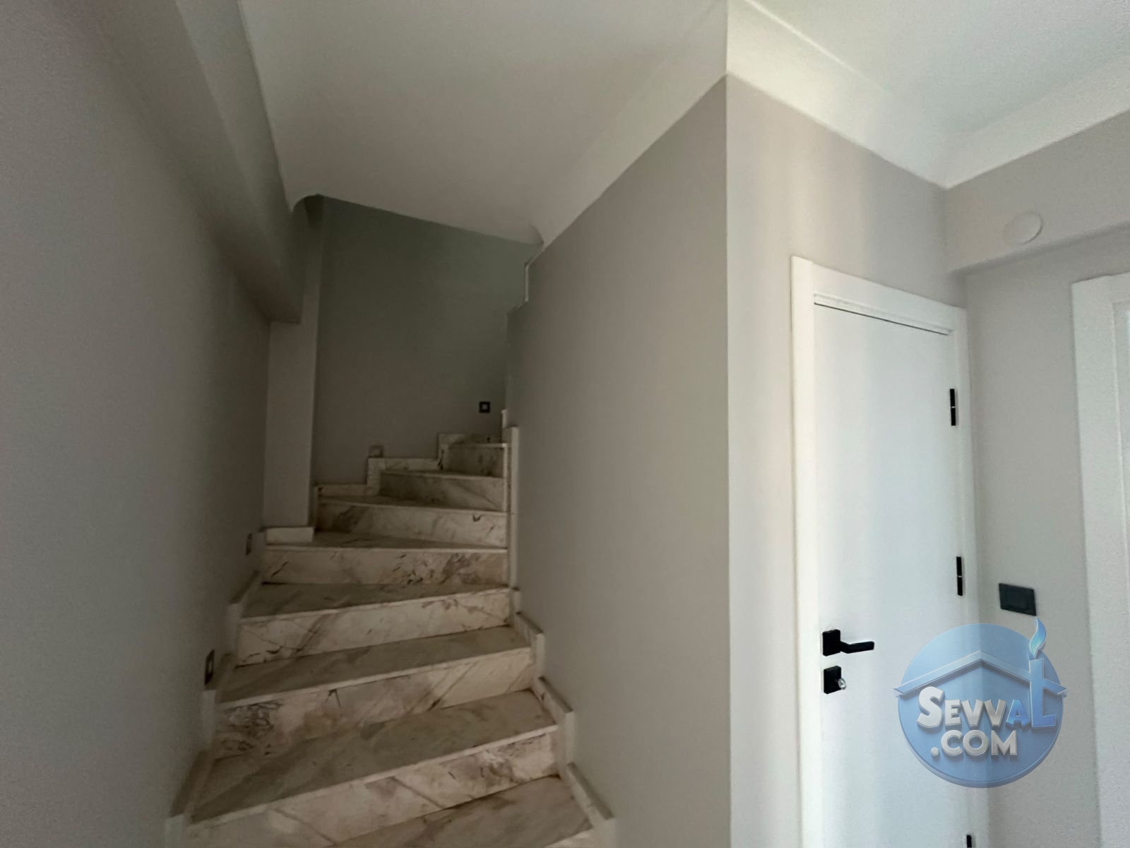 TOPÇULAR MH. RÖNESANS SİTESİ HAVUZLU SIFIR 3+1 BAHÇE DUBLEKS - Kocaeli Gölcük fotoğraf 11