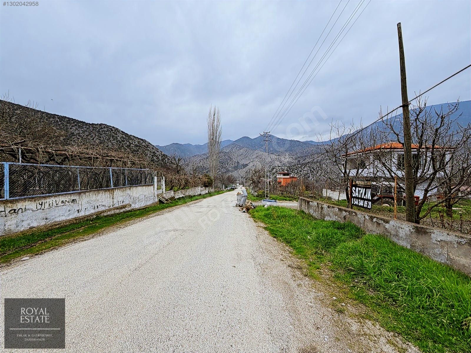 ROYAL EMLAKTAN FİLİNGİRLER MEVKİNDE YOL KENARI BAHÇE - AMASYA MERKEZ fotoğraf 13