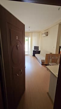 EFELER GAYRİMENKUL 1+1 Cadde Üzeri Ön CEPHE Balkonlu EŞYALI - AYDIN EFELER fotoğraf 36