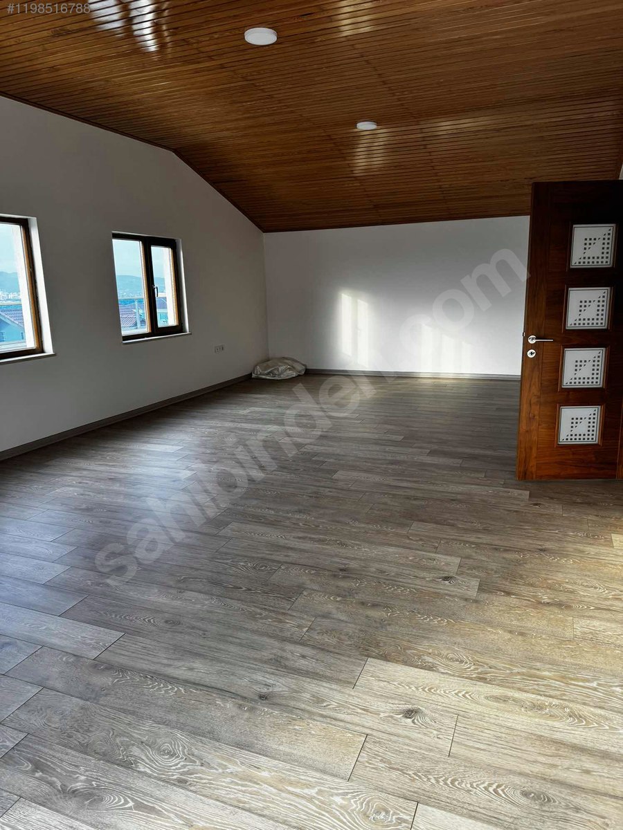 Bursa doburcada muhteşem doğa ve orman manzaralı 4 katlı villa - BURSA OSMANGAZİ fotoğraf 14