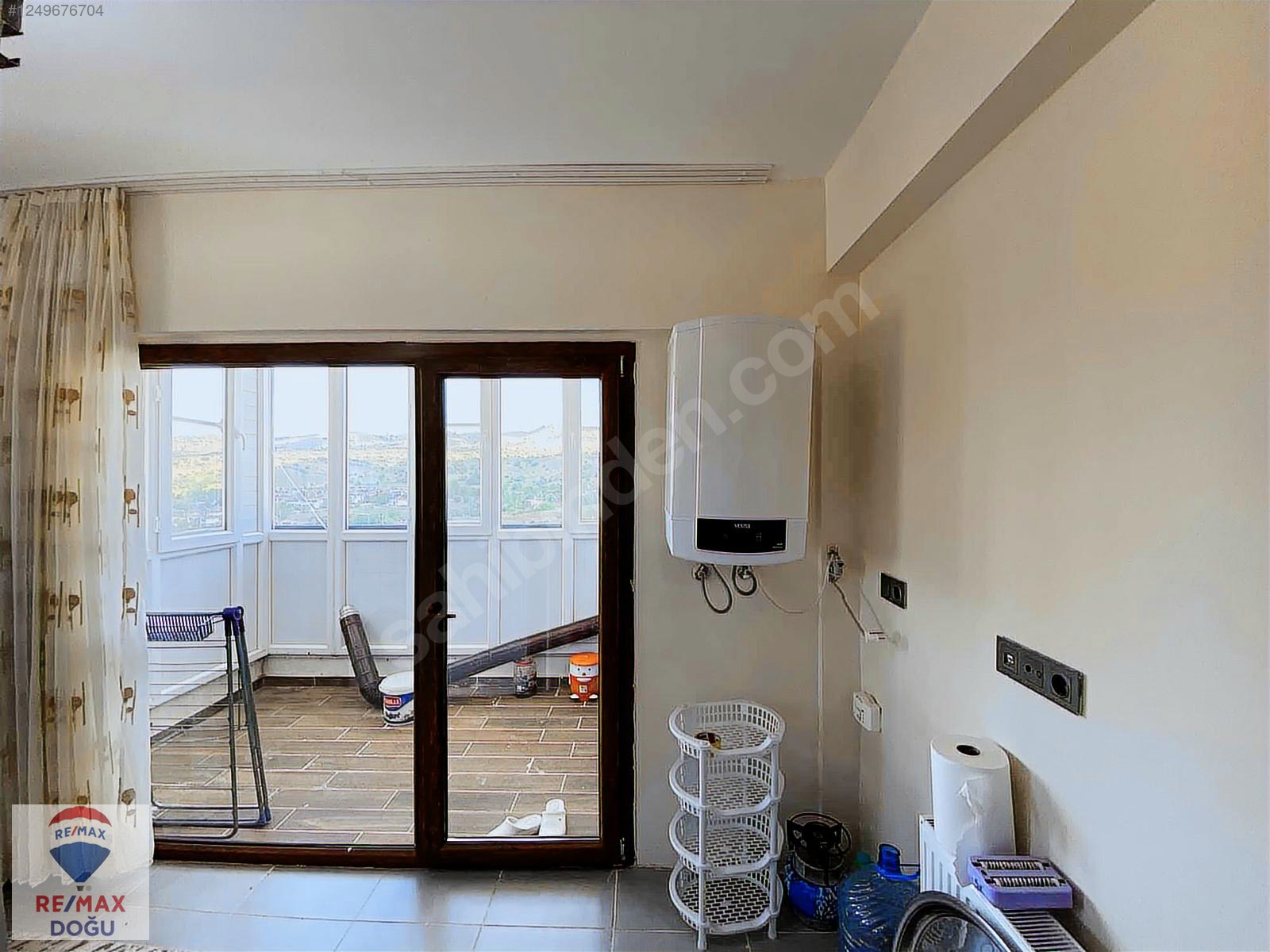 [REMAX DOĞU] GEZİN'DE GÖL MANZARALI 2+1 SATILIK DAİRE - ELAZIĞ MADEN fotoğraf 7