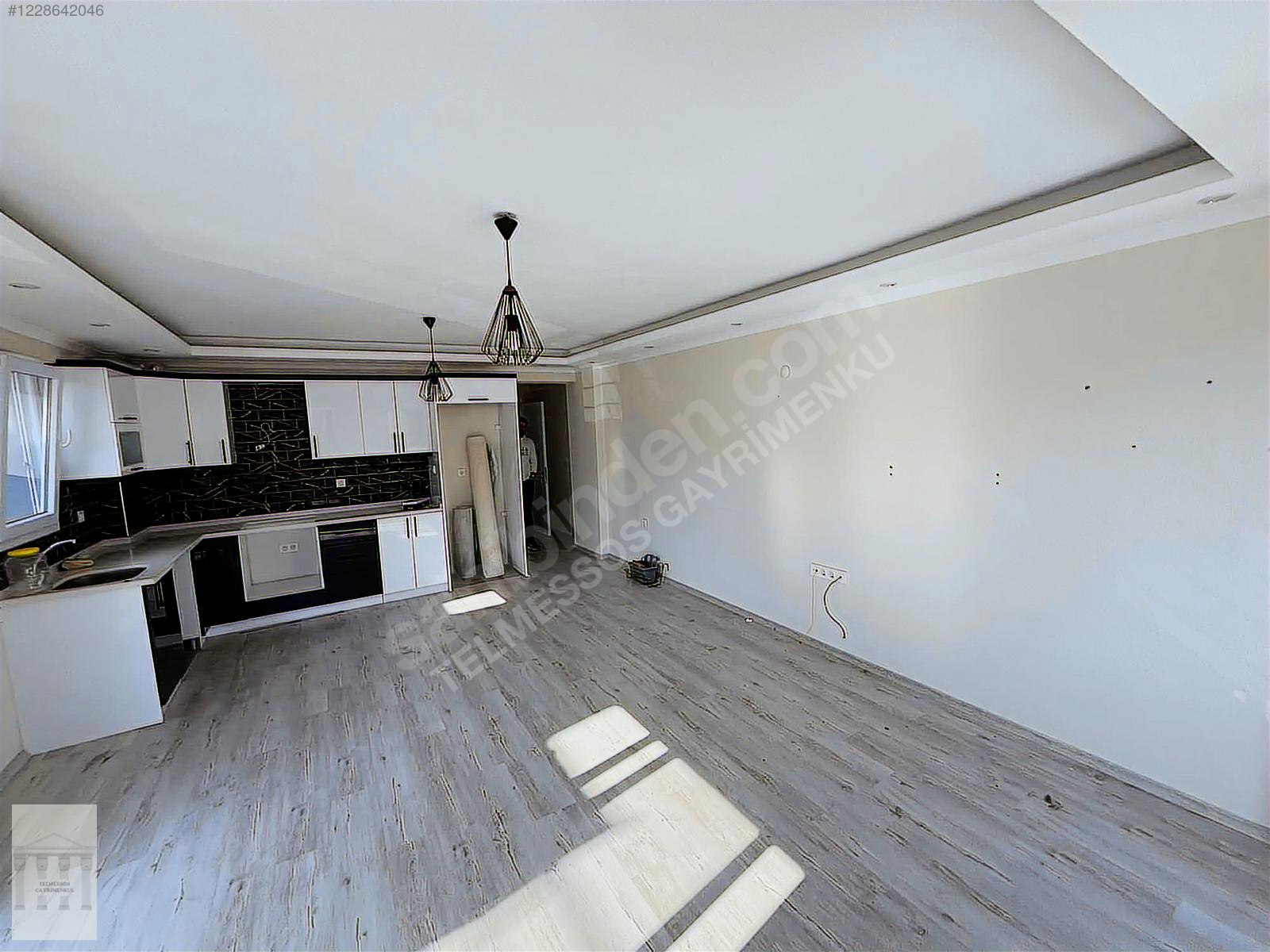 ÇAMKÖY MAHALLESINDE CADDE ÜZERİ 2+1 ARAKAT SATILIK GENİŞ DAİRE - MUĞLA FETHİYE fotoğraf 3