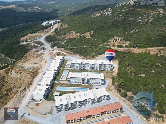 Deniz ve Doğa Manzaralı Havuzlu Sitede Satılık Sıfır 1+1 Daire - AYDIN KUŞADASI fotoğraf 2