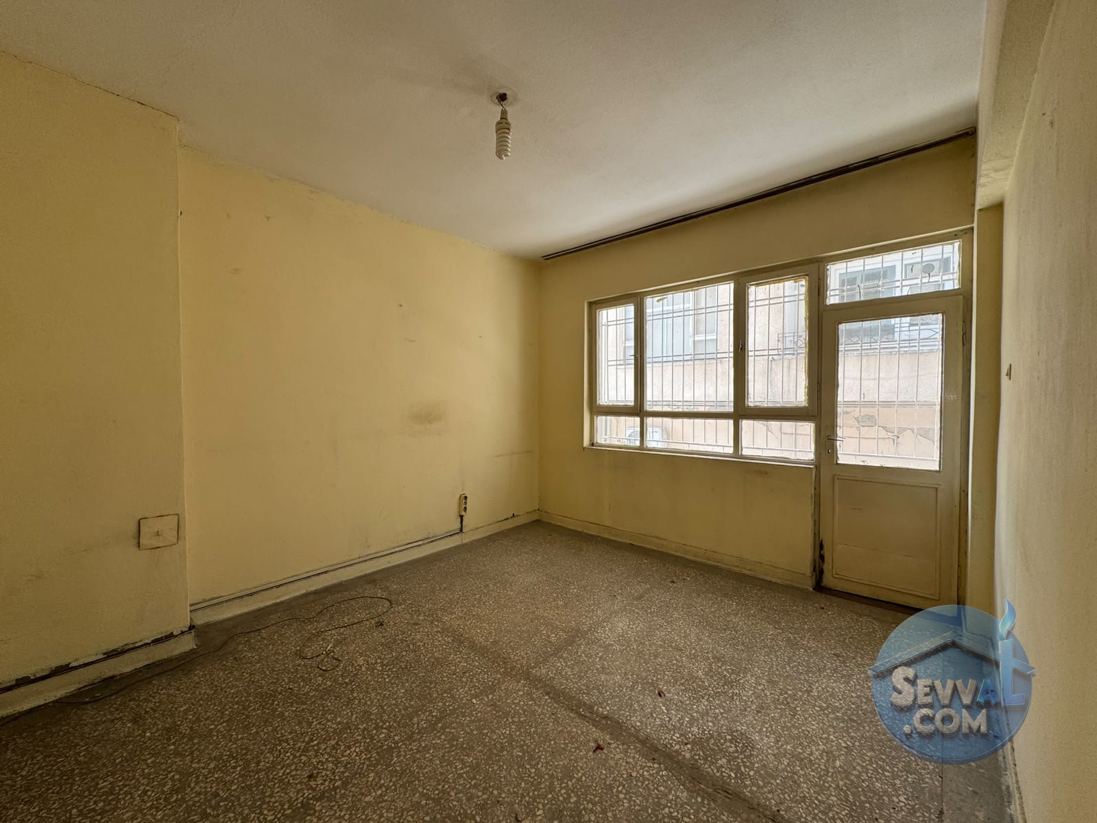 BAHÇELİ EVLER MAH. SATILIK 1. KAT 4 ODALI 140 m2 PARK CEPHELİ DAİRE - ŞANLIURFA HALİLİYE fotoğraf 16