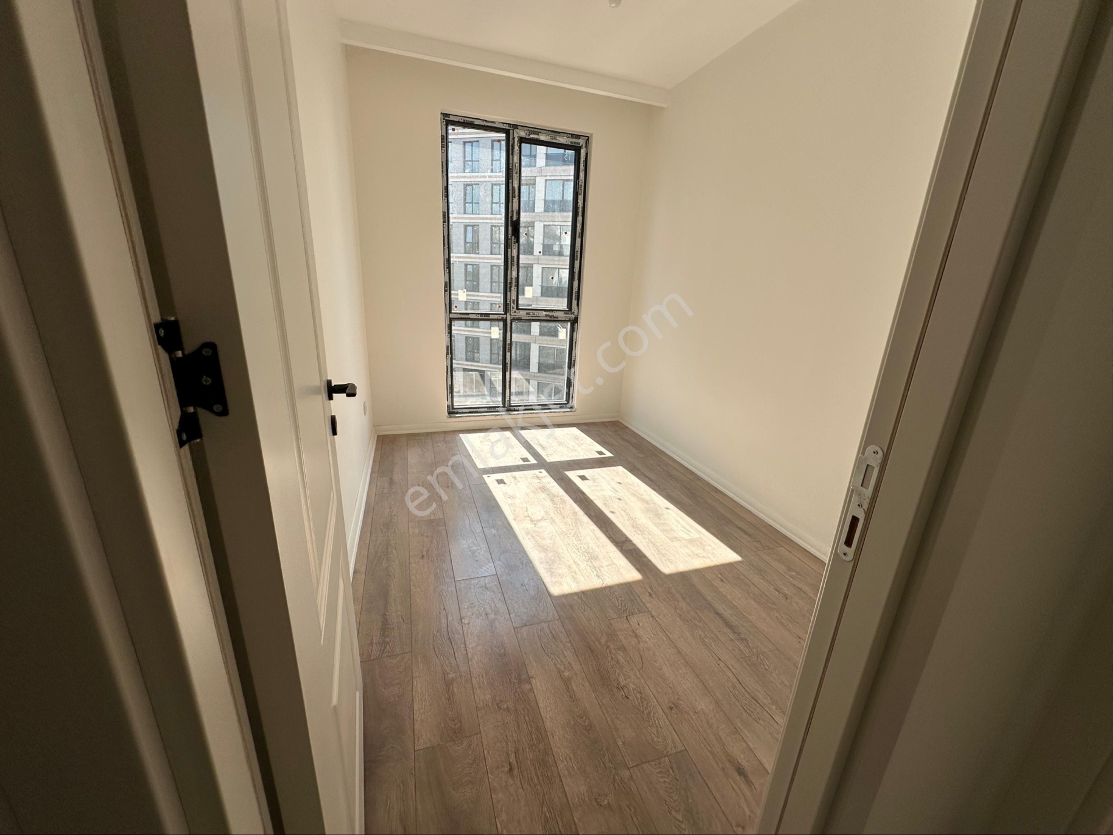 Baki Emlaktan Kartal Esentepede 2+1 Satılık Daireler - İSTANBUL KARTAL fotoğraf 6