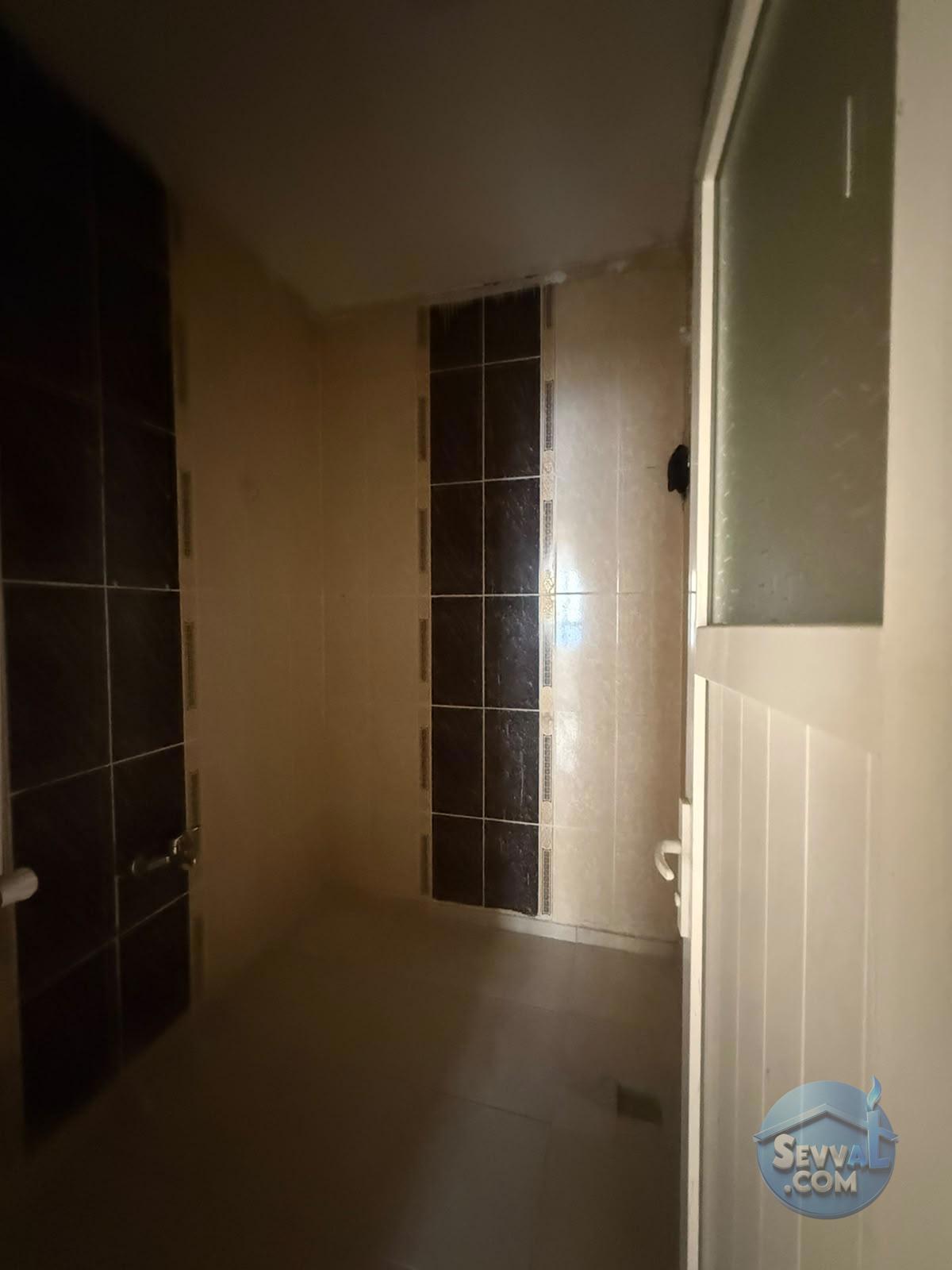 AHMET YESEVİ MAH. 2. KAT 2+1 ODALI 135 m2 DOĞALGAZLI SATILIK SON KAT DAİRE. (EMR - ŞANLIURFA HALİLİYE fotoğraf 9